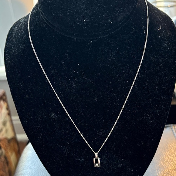 Sleek 925 SilverTiny Diamond Pendant  925 Silverr Necklace - Picture 2 of 7